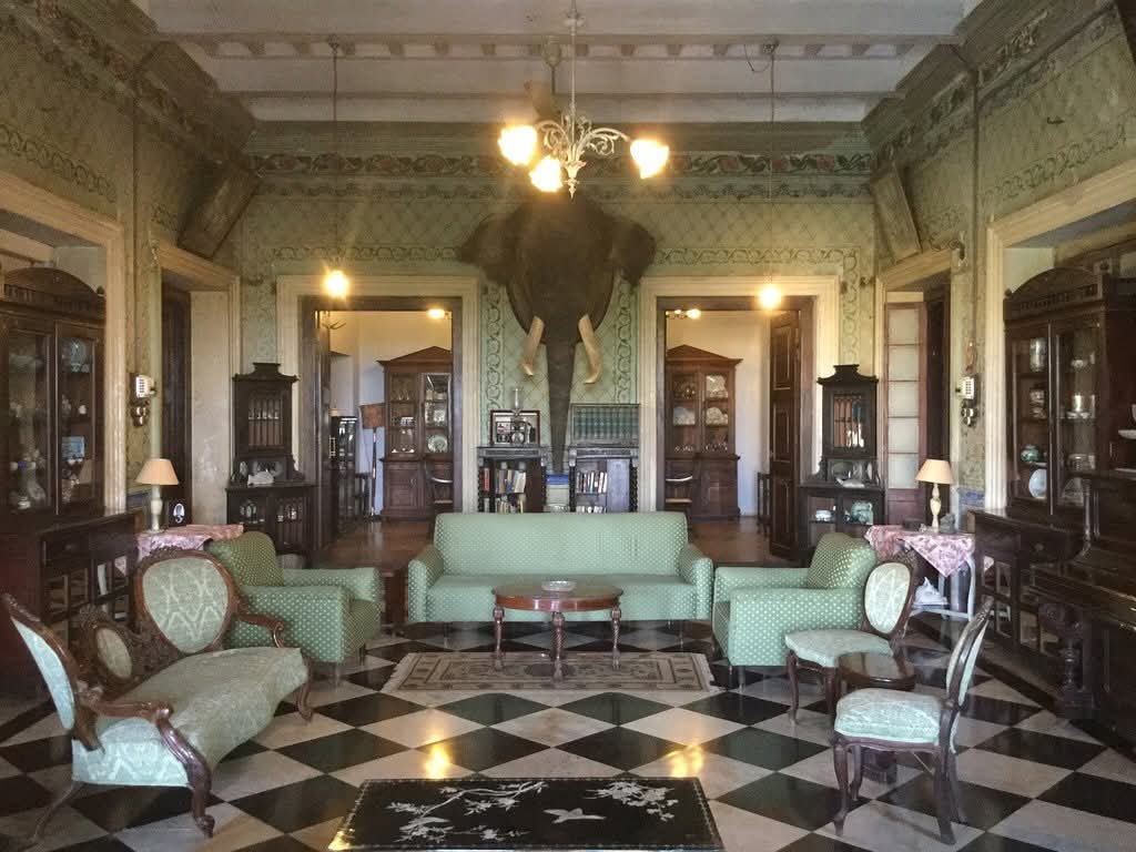 A furnished drawing room inside Dhenkanal Palace